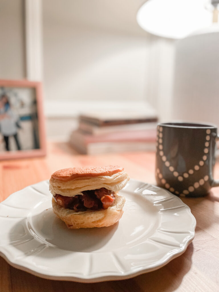 Peach Biscuit Sandwiches